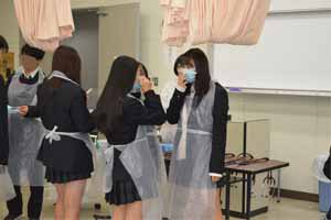 神奈川県立新羽高校の制服写真画像まとめ・レビュー口コミ評判・生徒の着こなし・夏服冬服詳細情報