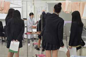 神奈川県立新羽高校の制服写真画像まとめ・レビュー口コミ評判・生徒の着こなし・夏服冬服詳細情報