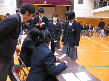 秋田県立雄勝高校の制服写真画像まとめ・レビュー口コミ評判・生徒の着こなし・夏服冬服詳細情報