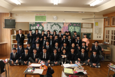 秋田県立平成高校の制服写真画像まとめ・レビュー口コミ評判・生徒の着こなし・夏服冬服詳細情報