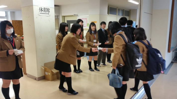 福島県立葵高校の制服写真画像まとめ・レビュー口コミ評判・生徒の着こなし・夏服冬服詳細情報