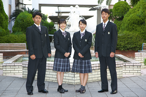 岩手県立北上翔南高校の制服写真画像まとめ・レビュー口コミ評判・生徒の着こなし・夏服冬服詳細情報│全国中高制服グラム-全国47都道府県の中学校高等学校制服 検索口コミ-