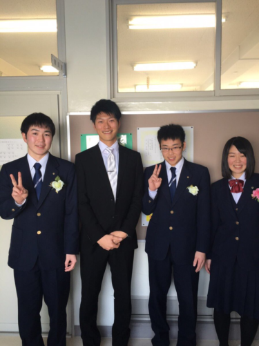 青森県立十和田西高校の制服写真画像まとめ・レビュー口コミ評判・生徒の着こなし・夏服冬服詳細情報