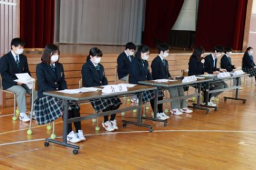 向陵高校の制服写真画像まとめ・レビュー口コミ評判・生徒の着こなし・夏服冬服詳細情報