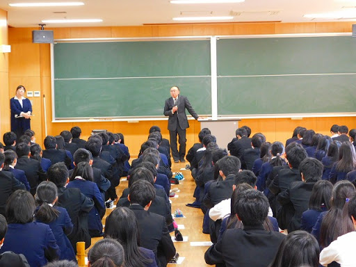 山形県立酒田東高校の制服写真画像まとめ・レビュー口コミ評判・生徒の着こなし・夏服冬服詳細情報