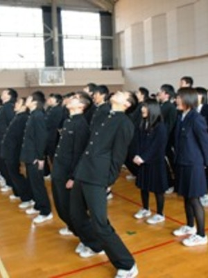 山形県立新庄南高校の制服写真画像まとめ・レビュー口コミ評判・生徒の着こなし・夏服冬服詳細情報