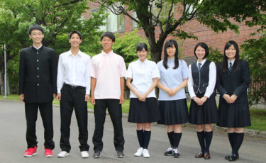 北海道札幌藻岩高校の制服写真画像まとめ・レビュー口コミ評判・生徒の着こなし・夏服冬服詳細情報