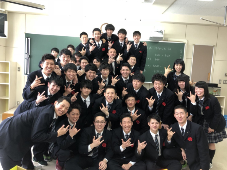 白樺学園高等学校男子制服 高校野球