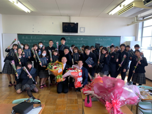 大阪府立平野高校の制服写真画像まとめ・レビュー口コミ評判・生徒の着こなし・夏服冬服詳細情報