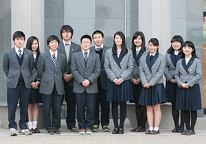 新島学園中学校・高校の制服写真画像まとめ・レビュー口コミ評判・生徒の着こなし・夏服冬服詳細情報