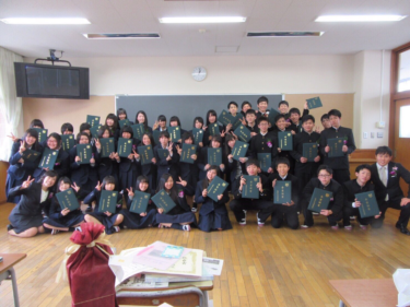 太田市立太田中学校・高校の制服写真画像まとめ・レビュー口コミ評判・生徒の着こなし・夏服冬服詳細情報
