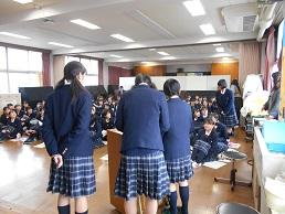 埼玉県立鴻巣女子高校の制服写真画像まとめ・レビュー口コミ評判・生徒の着こなし・夏服冬服詳細情報