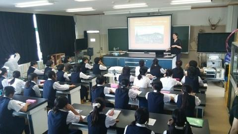 埼玉県立川越女子高校の制服写真画像まとめ・レビュー口コミ評判・生徒の着こなし・夏服冬服詳細情報