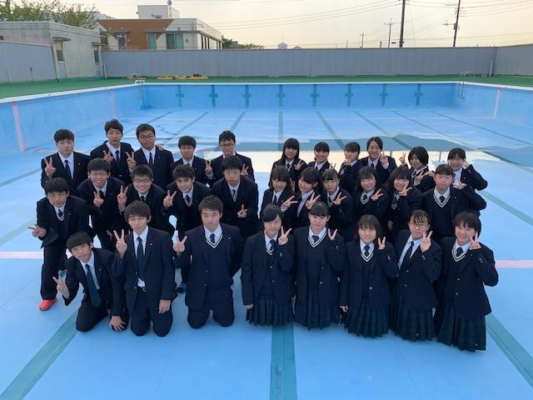 埼玉県立草加東高校の制服写真画像まとめ・レビュー口コミ評判・生徒の着こなし・夏服冬服詳細情報