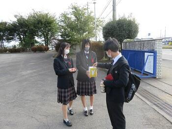 埼玉県立日高高校の制服写真画像まとめ・レビュー口コミ評判・生徒の着こなし・夏服冬服詳細情報