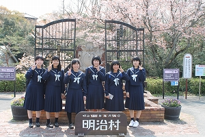 愛知県立豊田南高校の制服写真画像まとめ・レビュー口コミ評判・生徒の着こなし・夏服冬服詳細情報