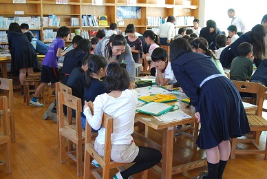 愛知県立豊橋商業高校の制服写真画像動画まとめ・レビュー口コミ評判【2023年度/令和5年新制服】学ラン襟詰めセーラー廃止