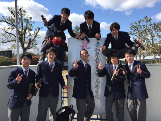 愛知県立豊田工業高校の制服写真画像まとめ・レビュー口コミ評判・生徒の着こなし・夏服冬服詳細情報