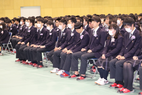 名古屋大谷高校の制服写真画像まとめ・レビュー口コミ評判・生徒の着こなし・夏服冬服詳細情報