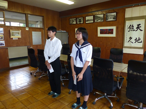 愛知県立西尾高校の制服写真画像まとめ・レビュー口コミ評判・生徒の着こなし・夏服冬服詳細情報