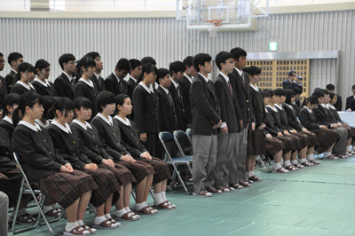 鹿児島県立奄美高校の制服写真画像まとめ・レビュー口コミ評判・生徒の着こなし・夏服冬服詳細情報