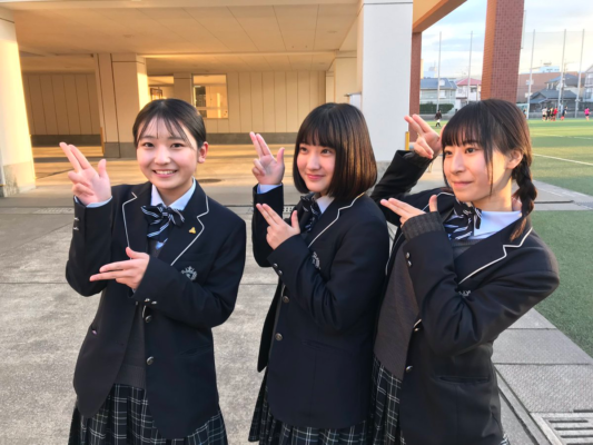 鹿児島高校の制服写真画像まとめ・レビュー口コミ評判・生徒の着こなし・夏服冬服詳細情報