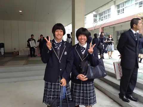 鹿児島高校の制服写真画像まとめ・レビュー口コミ評判・生徒の着こなし・夏服冬服詳細情報