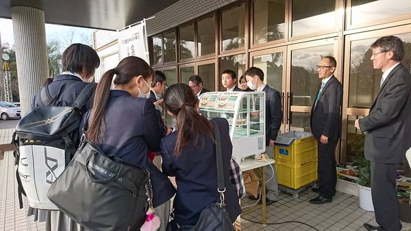 鹿児島城西高校の制服写真画像まとめ・レビュー口コミ評判・生徒の着こなし・夏服冬服詳細情報