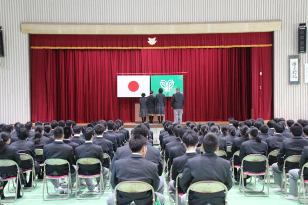 樟南第二高校の制服写真画像まとめ・レビュー口コミ評判・生徒の着こなし・夏服冬服詳細情報