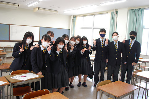 鳥取県立青谷高校の制服写真画像まとめ・レビュー口コミ評判・生徒の着こなし・夏服冬服詳細情報