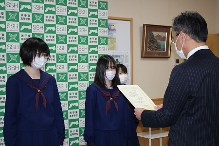 鳥取県立米子東高校の制服写真画像まとめ・レビュー口コミ評判・生徒の着こなし・夏服冬服詳細情報