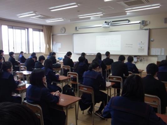 鳥取県立米子東高校の制服写真画像まとめ・レビュー口コミ評判・生徒の着こなし・夏服冬服詳細情報