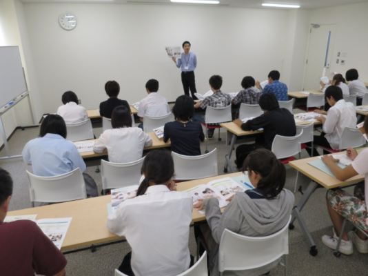 鳥取県立鳥取緑風高校の制服写真画像まとめ・レビュー口コミ評判・生徒の着こなし・夏服冬服詳細情報 鳥取県立鳥取緑風高校の制服写真画像まとめ・レビュー口コミ評判・生徒の着こなし・夏服冬服詳細情報