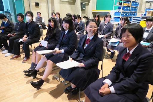 島根県立三刀屋高校の制服写真画像まとめ・レビュー口コミ評判・生徒の着こなし・夏服冬服詳細情報