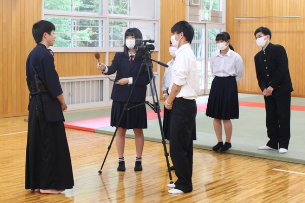 島根県立飯南高校の制服写真画像まとめ・レビュー口コミ評判・生徒の着こなし・夏服冬服詳細情報