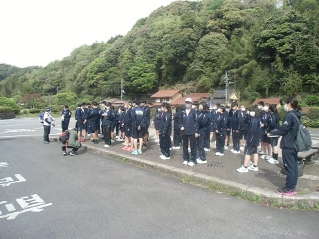 島根県立邇摩高校の制服写真画像まとめ・レビュー口コミ評判・生徒の着こなし・夏服冬服詳細情報（にまこうとうがっこう）