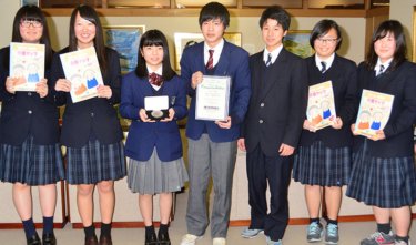 広島県立瀬戸田高校の制服写真画像まとめ・レビュー口コミ評判・生徒の着こなし・夏服冬服詳細情報