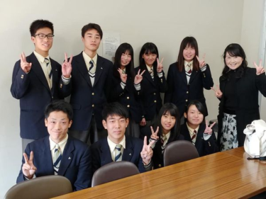 広島県立安芸府中高校の制服写真画像まとめ・レビュー口コミ評判・生徒の着こなし・夏服冬服詳細情報│全国中高制服グラム-全国47都道府県の中学校高等学校制服 検索口コミ-