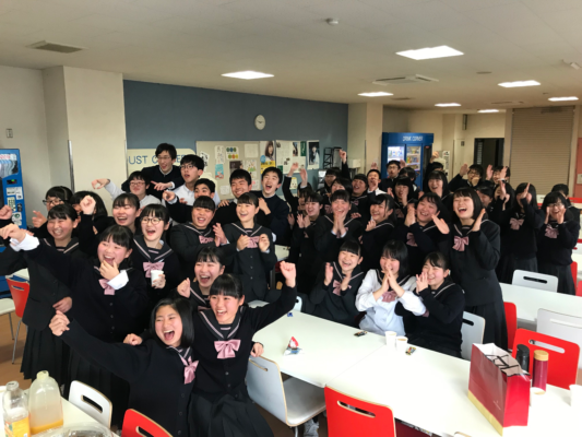 松本学園広島県瀬戸内高校の制服写真画像まとめ・レビュー口コミ評判・生徒の着こなし・夏服冬服詳細情報