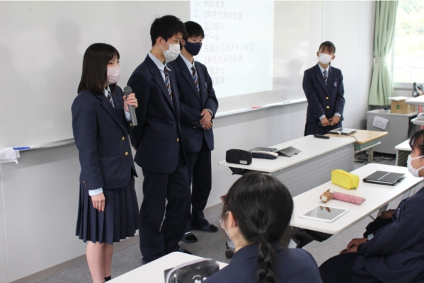 広島国際学院中学校・高校の制服写真画像まとめ・レビュー口コミ評判・生徒の着こなし・夏服冬服詳細情報