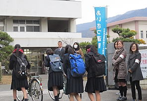 広島県立呉商業高校の制服写真画像まとめ・レビュー口コミ評判・生徒の着こなし・夏服冬服詳細情報