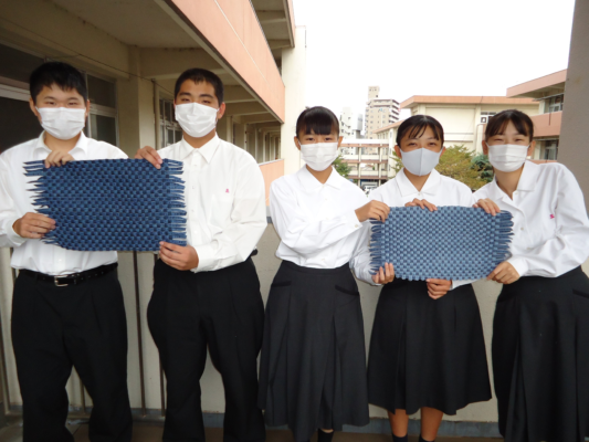 広島県立福山工業高校の制服写真画像まとめ・レビュー口コミ評判・生徒の着こなし・夏服冬服詳細情報│全国中高制服グラム-全国47都道府県の中学校高等学校制服 検索口コミ-