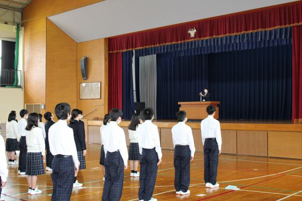 広島県立豊田高校の制服写真画像まとめ・レビュー口コミ評判・生徒の着こなし・夏服冬服詳細情報