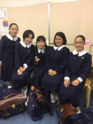 ノートルダム清心中学校・高校の制服写真画像まとめ・レビュー口コミ評判・生徒の着こなし・夏服冬服詳細情報