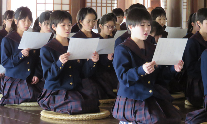 就実中学校・高校の制服写真画像まとめ・レビュー口コミ評判・生徒の着こなし・夏服冬服詳細情報