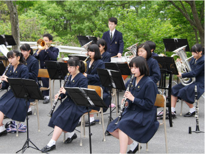 岡山白陵中学校・高校の制服写真画像まとめ・レビュー口コミ評判・生徒の着こなし・夏服冬服詳細情報