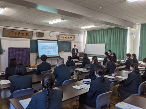 静岡県立富士宮北高校の制服写真画像まとめ・レビュー口コミ評判・生徒の着こなし・夏服冬服詳細情報