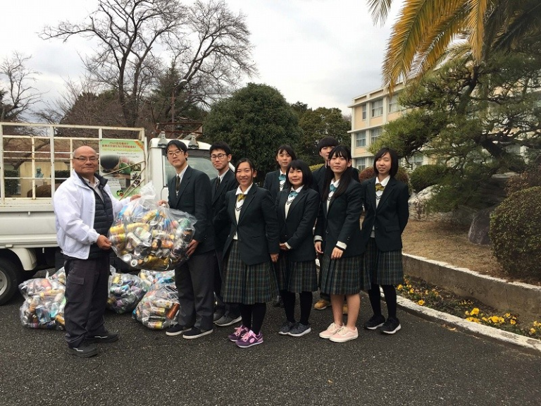 静岡県立富士宮北高校の制服写真画像まとめ・レビュー口コミ評判・生徒の着こなし・夏服冬服詳細情報│全国中高制服グラム-全国47都道府県の中学校高等学校制服 検索口コミ-