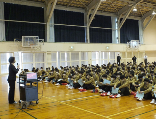 島田樟誠高校の制服写真画像まとめ・レビュー口コミ評判・生徒の着こなし・夏服冬服詳細情報（しまだしょうせいこうとうがっこう）
