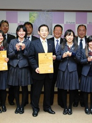 静岡県立藤枝西高校の制服写真画像まとめ・レビュー口コミ評判・生徒の着こなし・夏服冬服詳細情報